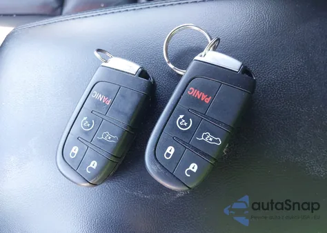 2018 Jeep Grand Cherokee Limited 4X4 из США, поврежденный, VIN 1C4RJFBGXJC308620